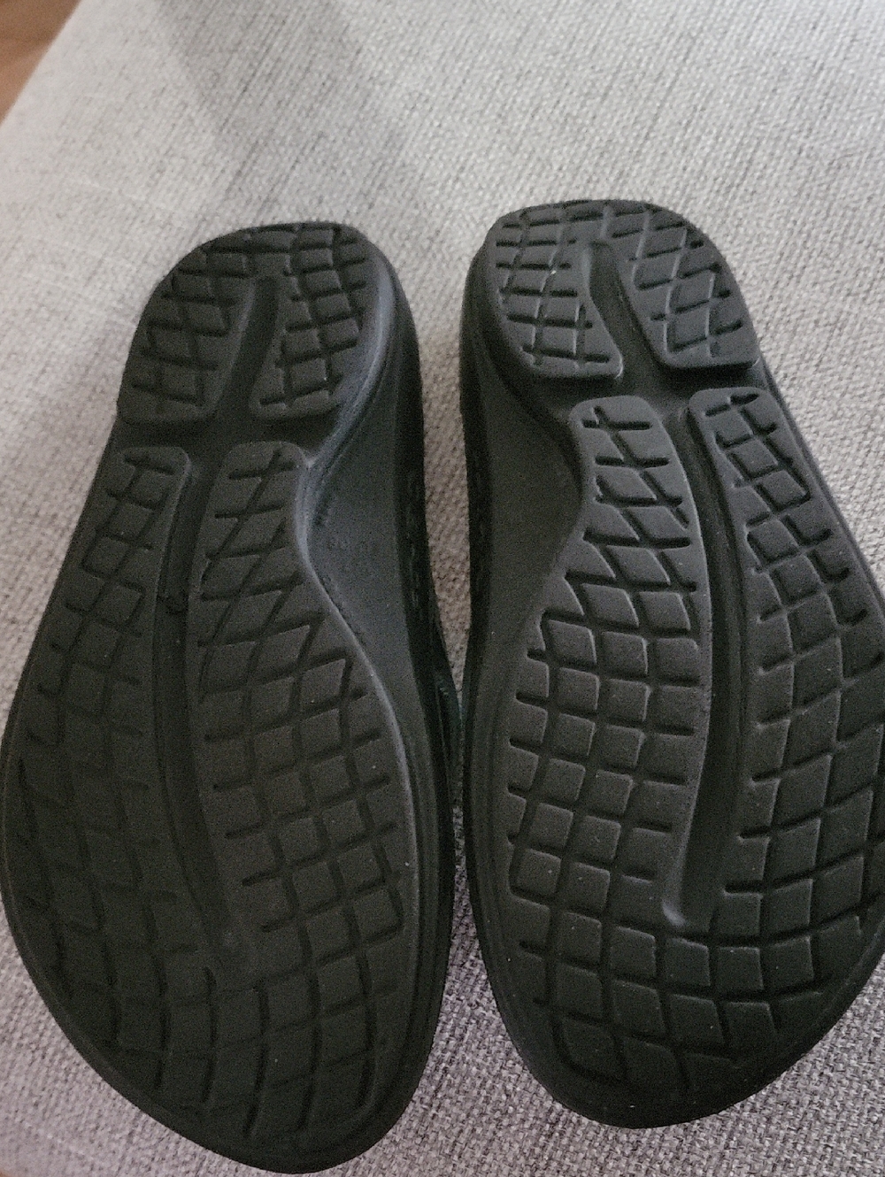 Oofos Blue Flip Flops Sz 7 - Picture 4 of 5